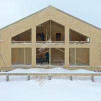 Дом в деревне Строитель одноэтажный с мансардным этажом 307,4 м² из СИП панелей | фото, отзывы, цена