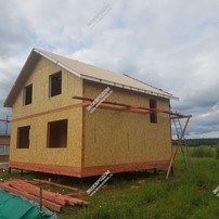 Дом в деревне Станинская одноэтажный с мансардным этажом 135 м² из СИП панелей | фото, отзывы, цена