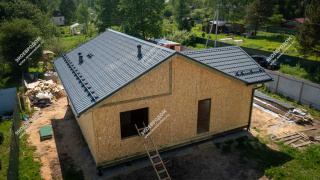 Дом в деревне Губино одноэтажный 100 м² из СИП панелей | фото, отзывы, цена