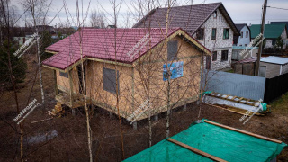 Дом в дачном поселке Карпово Кантри Клаб одноэтажный 74,4 м² из СИП панелей | фото, отзывы, цена
