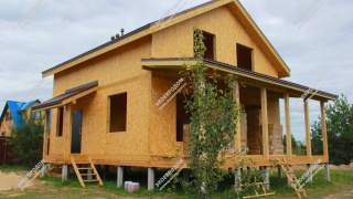 Дом в деревне Яковлево одноэтажный с мансардным этажом 187,4 м² из СИП панелей | фото, отзывы, цена